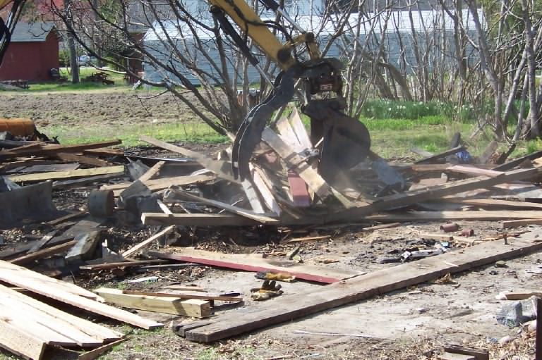 03-2008_Post-fire Cleanup 07.jpg