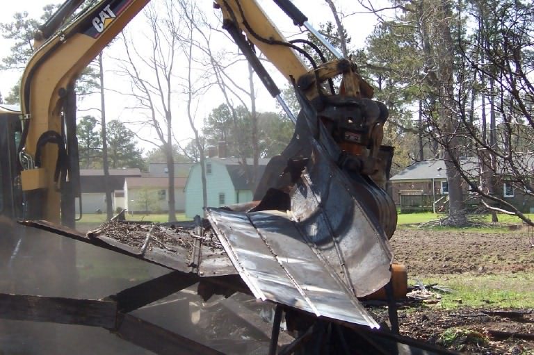 03-2008_Post-fire Cleanup 09.jpg